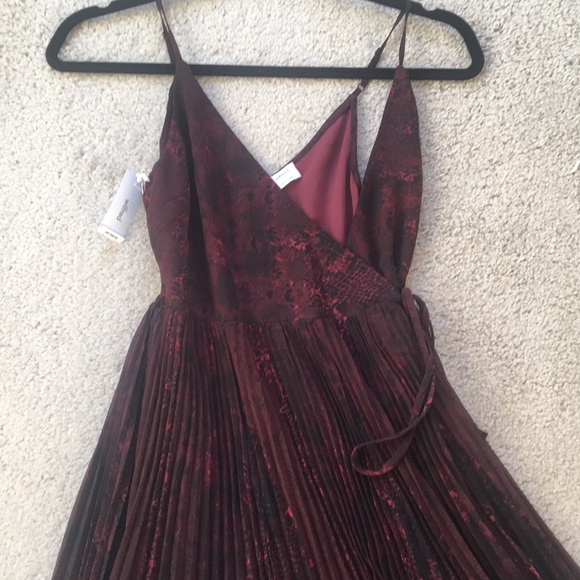 BNWOT Aritzia Wilfred Beaune Dress XXS - Picture 1 of 4